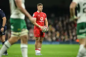 Callum Sheedy Commits Future to Cardiff as Play-Off Push Intensifies