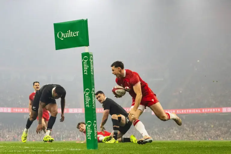 Ospreys Close in on Tom Rogers Signing in Major Regional Move