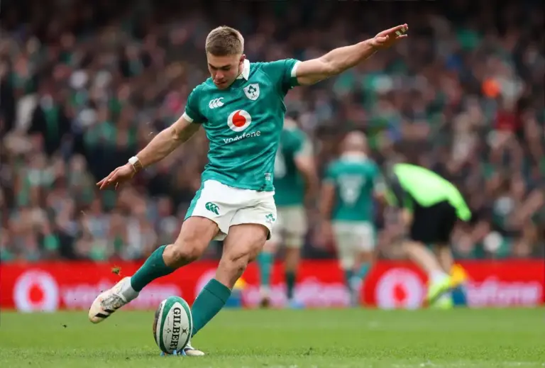 Ireland star reveals what the competition for the number 10 shirt is like behind the scenes