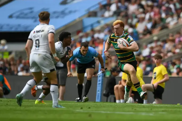 Hendy double gives Saints title a homegrown stamp