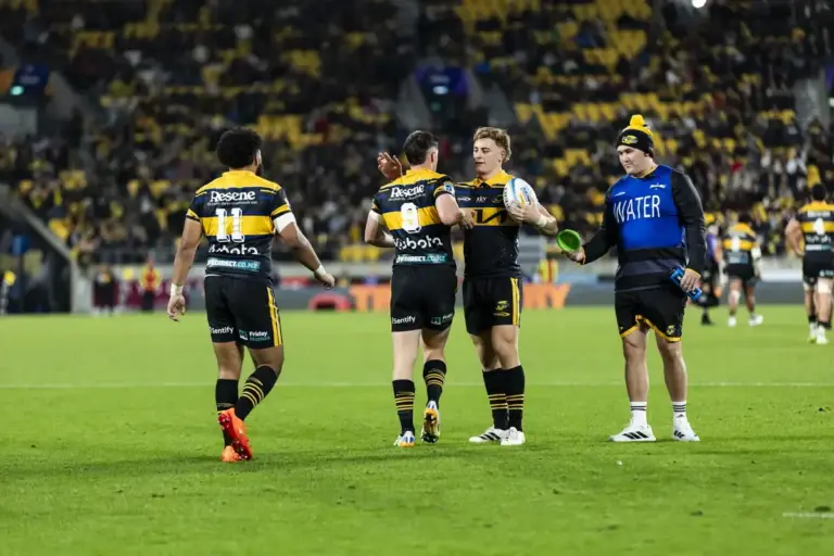All Blacks vs France: The half-back head-to-head- Roigard & Love vs Lucu & Jalibert